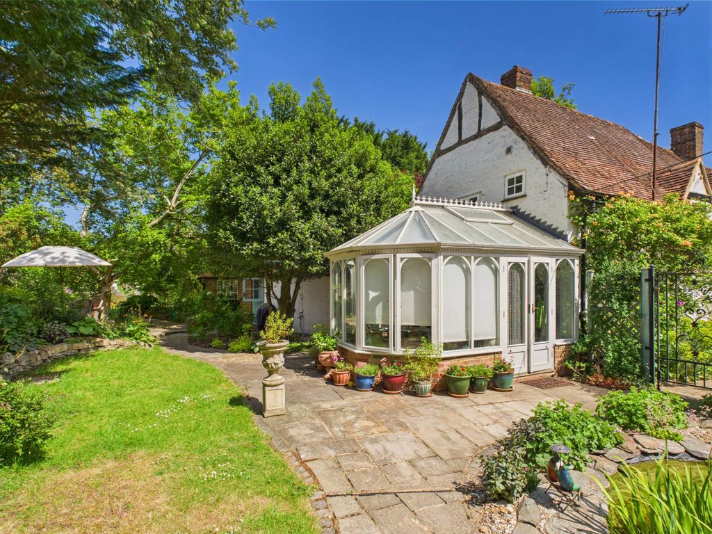 Property photo 1 of 41