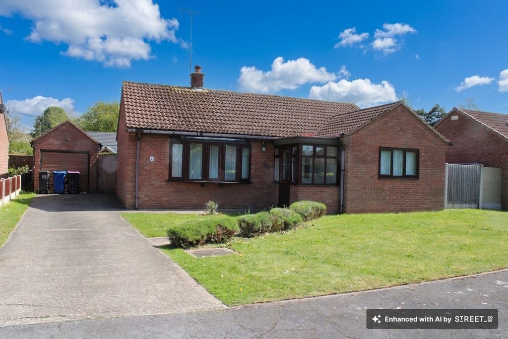 Property photo 1 of 13 Front