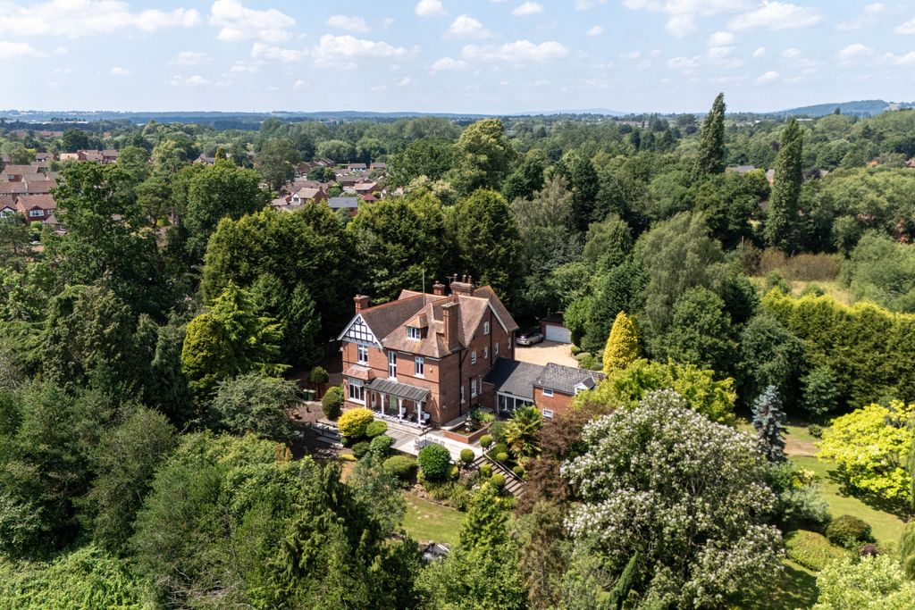Additional image 24 of 6 bed detached house to rentComberton Road DY10