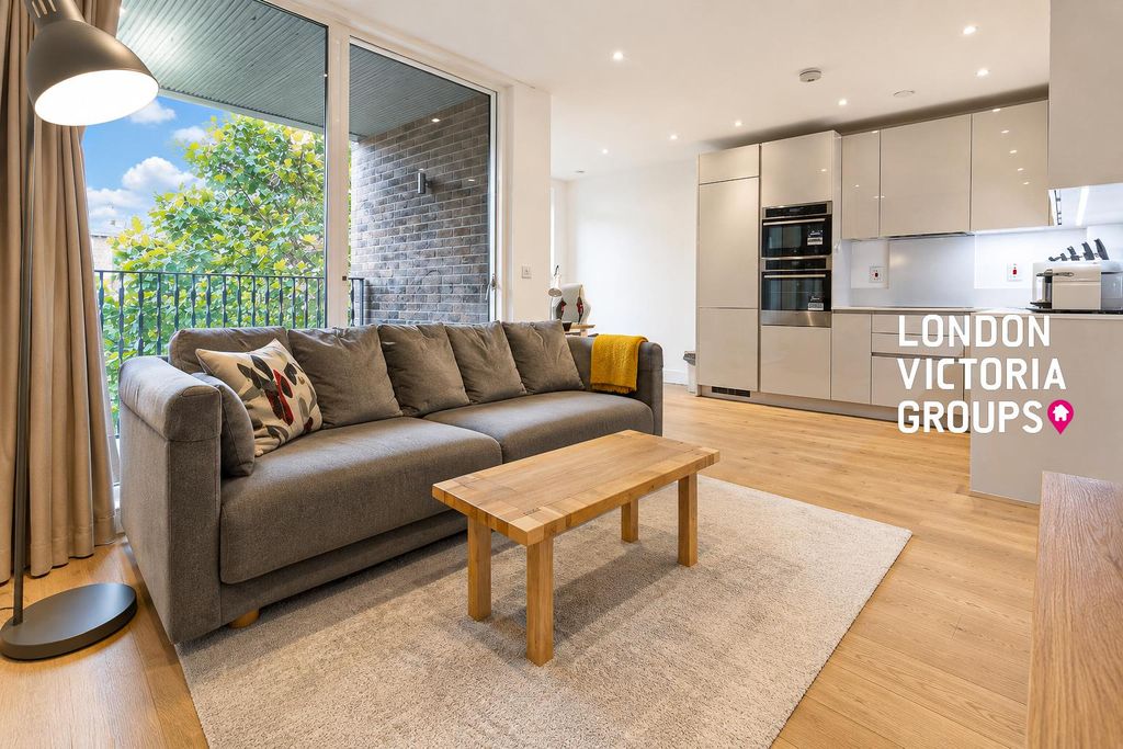 Property photo 1 of 10 1-11568.Jpg