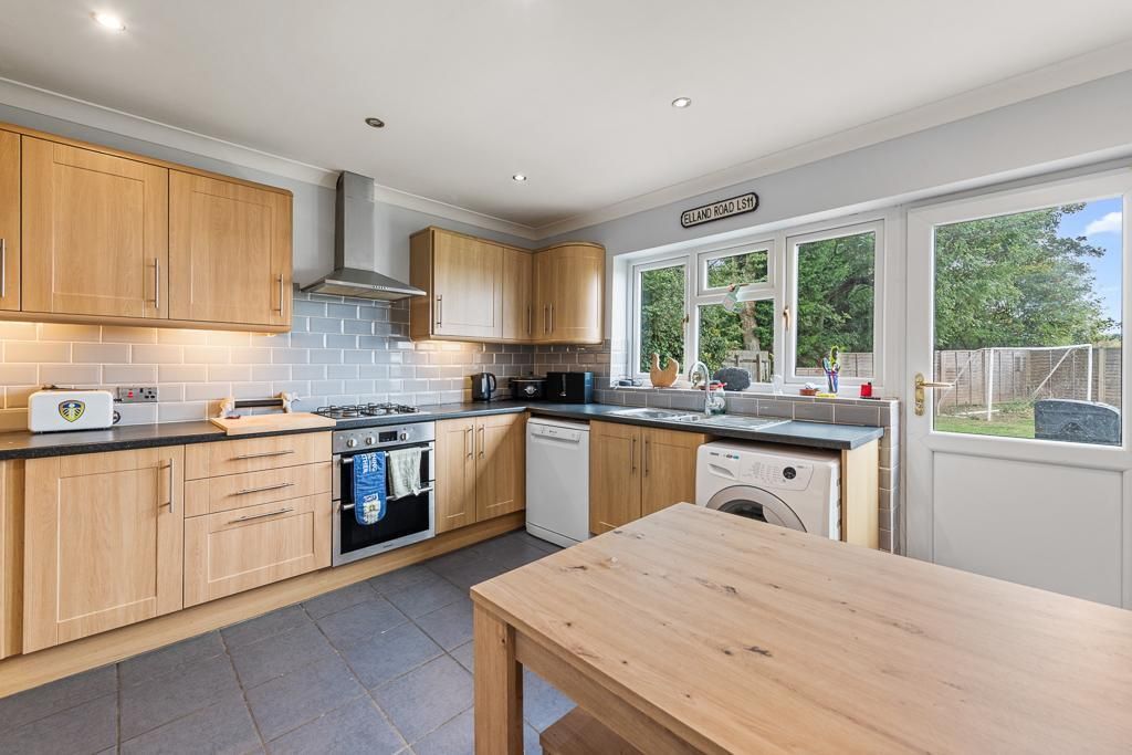 Property photo 3 of 17 Photo 3