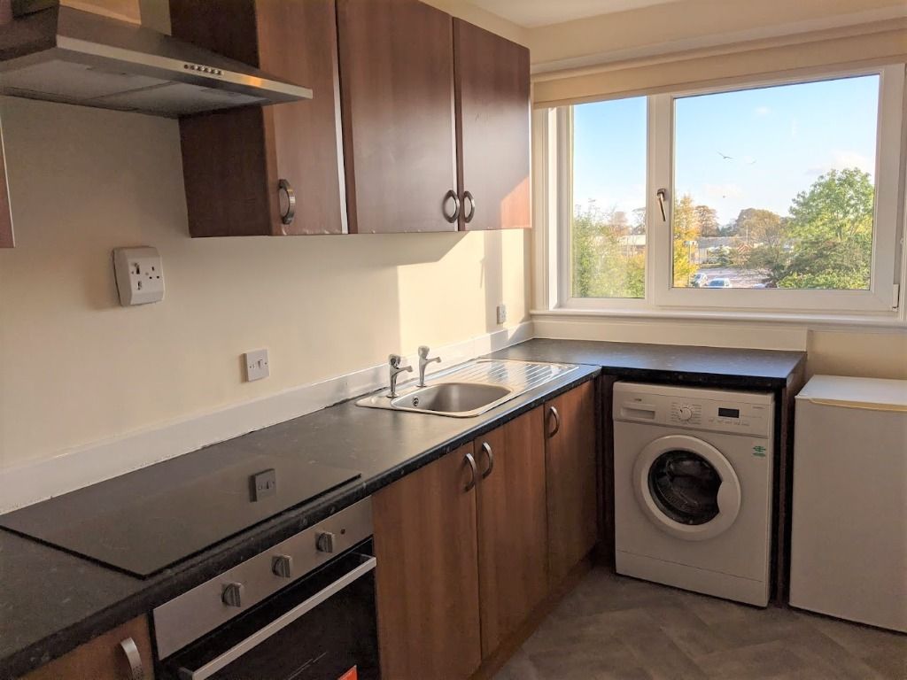 Property photo 3 of 9 Photo 3