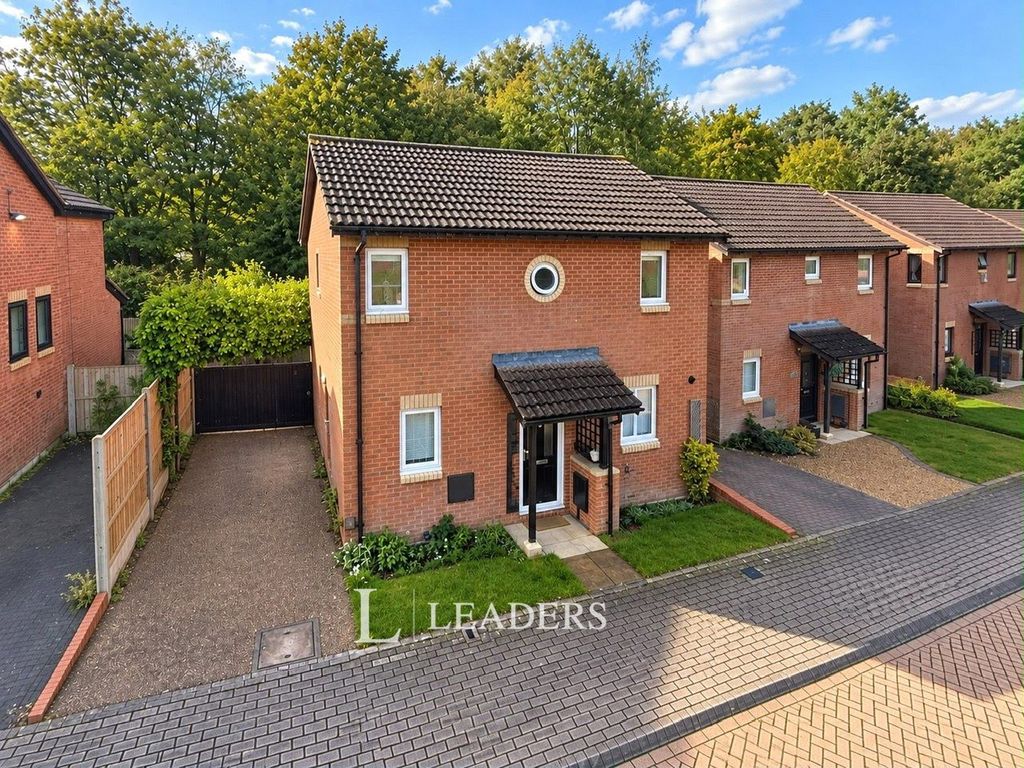 Property photo 1 of 19 Pbox-Img.Jpg