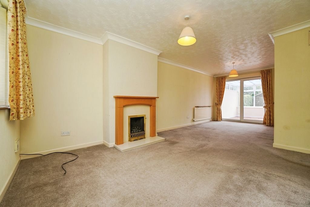 Property photo 3 of 13 Photo