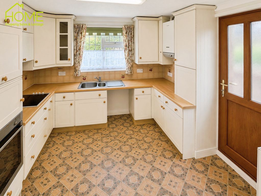 Property photo 2 of 19 Peakdale14.Png