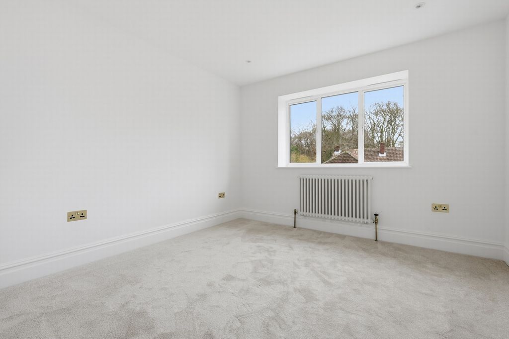Additional image 18 of 4 bed detached house for saleThe Plain, Epping CM16
