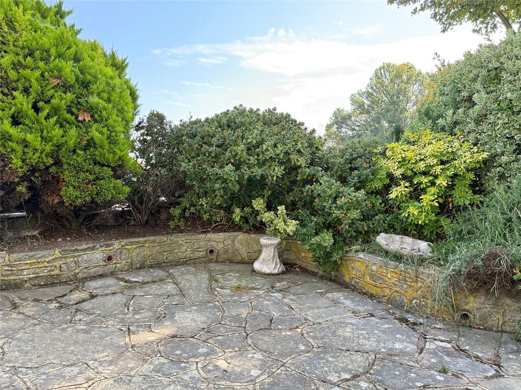 Property photo 3 of 9 Picture No. 02