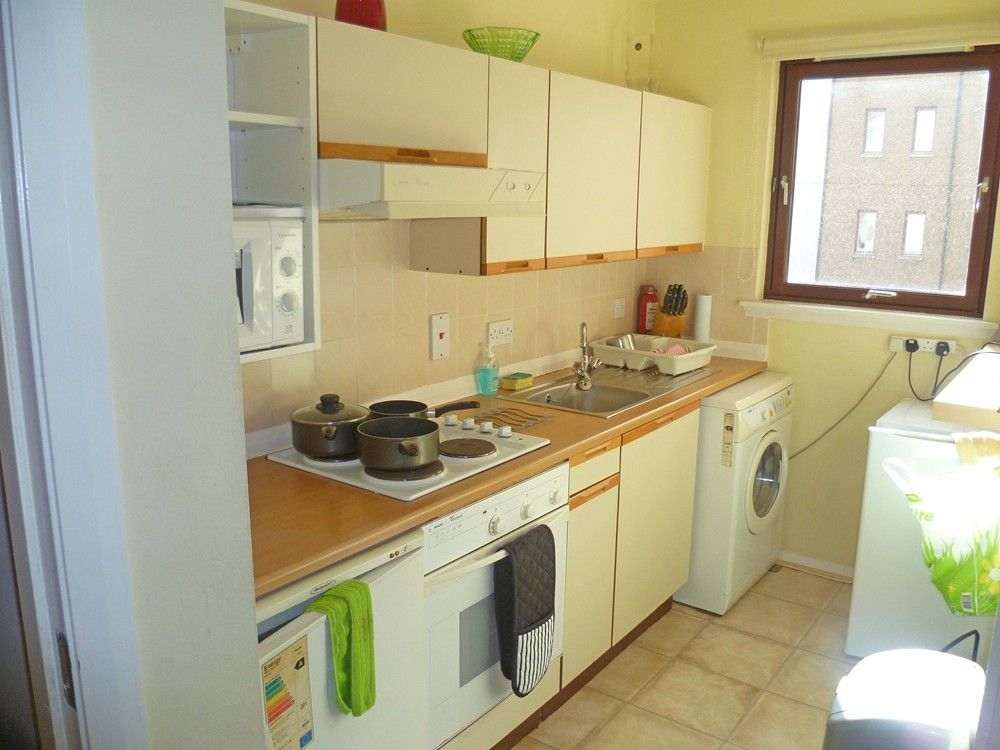 Property photo 2 of 6 Headlandcrt166A