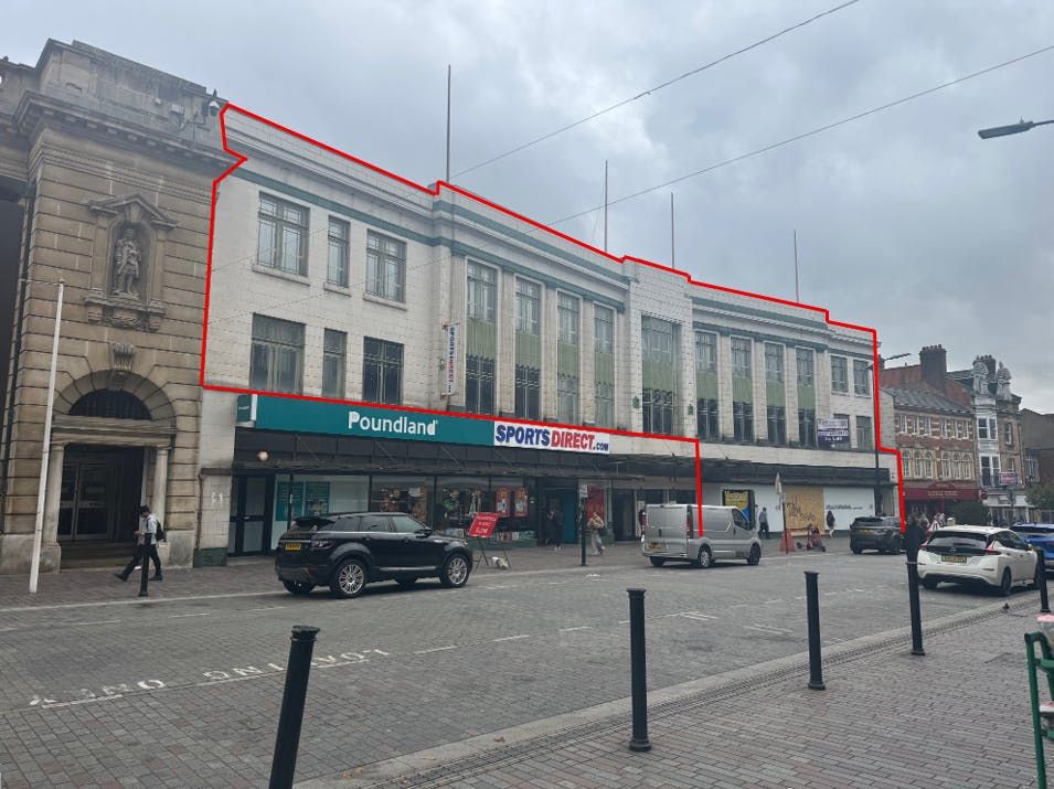 Property photo 1 of 1 Outline Red.Png