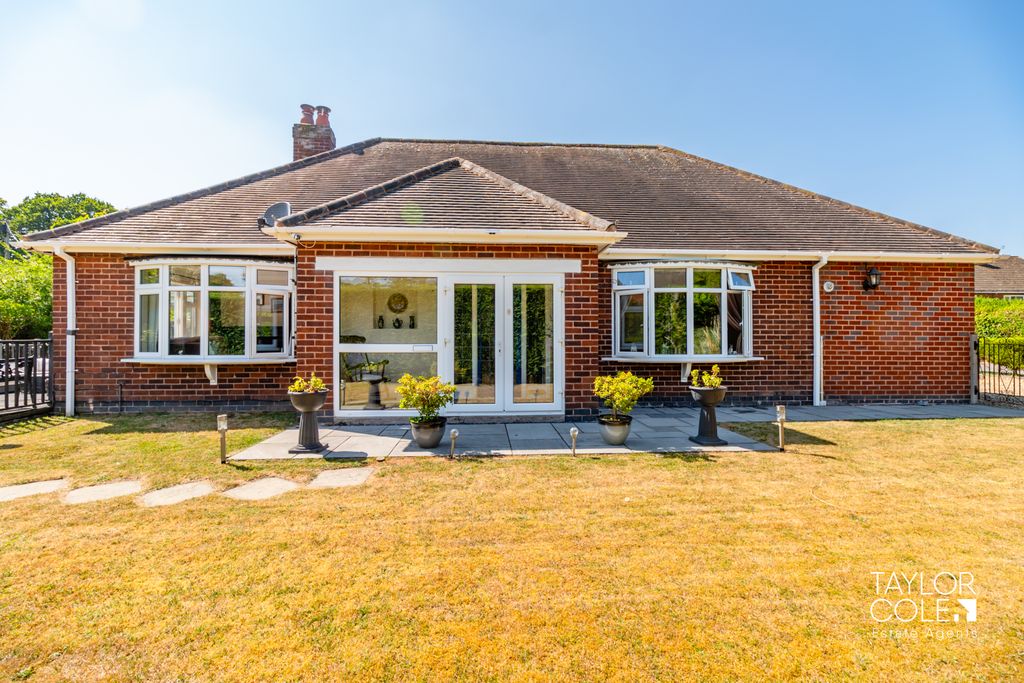 Property photo 1 of 36