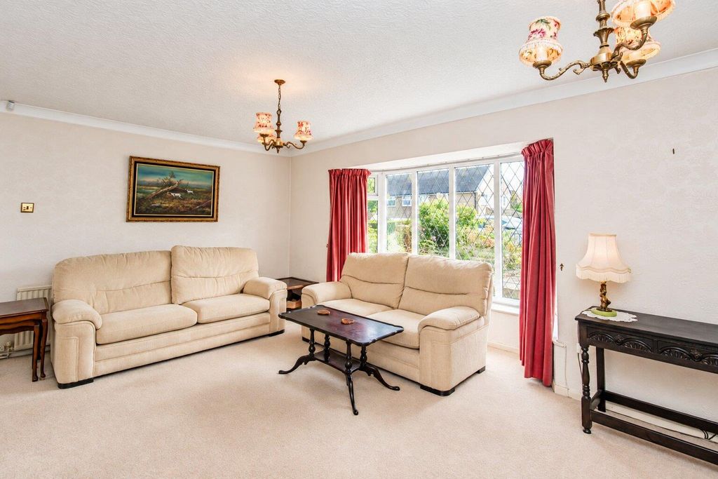 Property photo 3 of 15