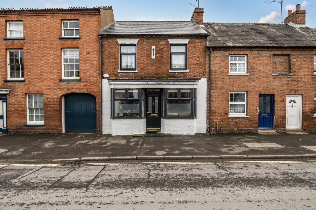 Property photo 1 of 21 Front Aspect