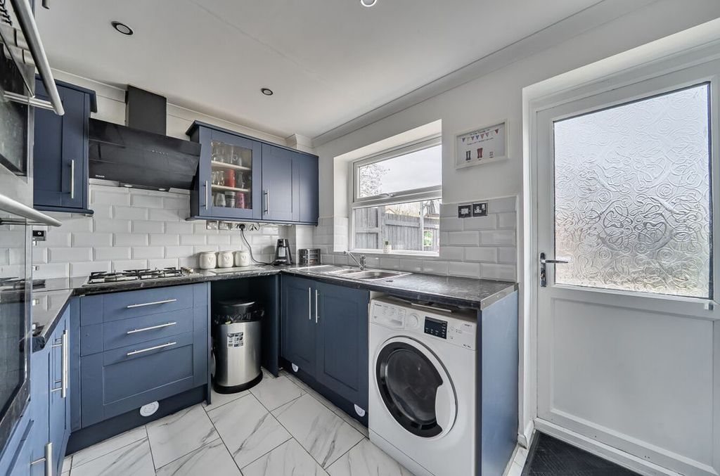 Property photo 2 of 11 14112023698E047Feada2