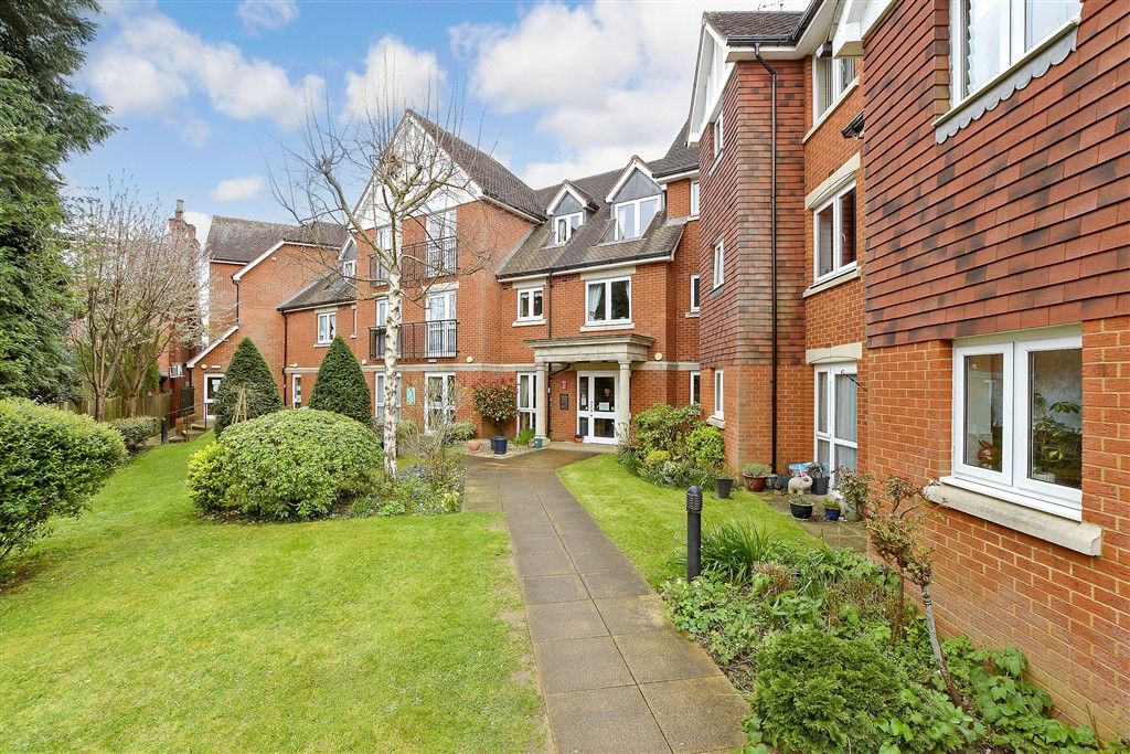 Property photo 1 of 14 External (Web)