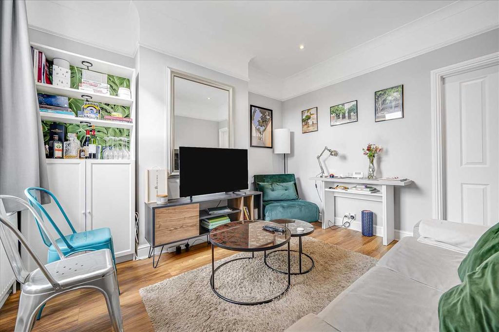 Property photo 2 of 10 Reception Room