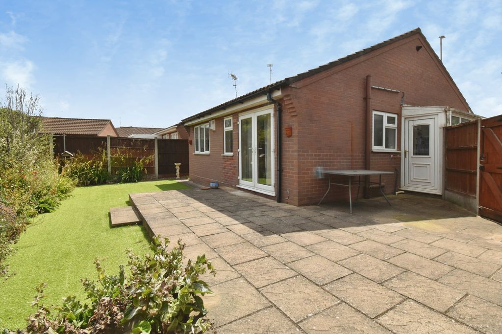 Property photo 3 of 10 Back Garden
