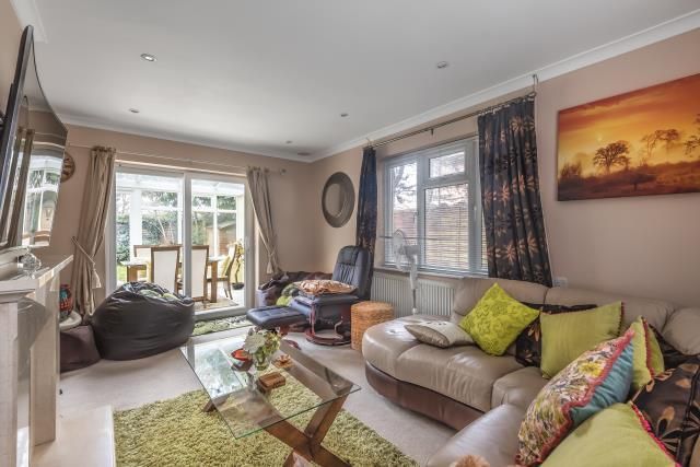 Property photo 3 of 9 Living Room