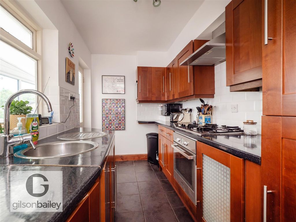 Property photo 3 of 36 20Primroseroad-22.Jpg