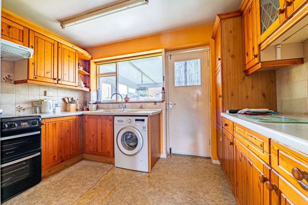 Property photo 2 of 12 Photo 2