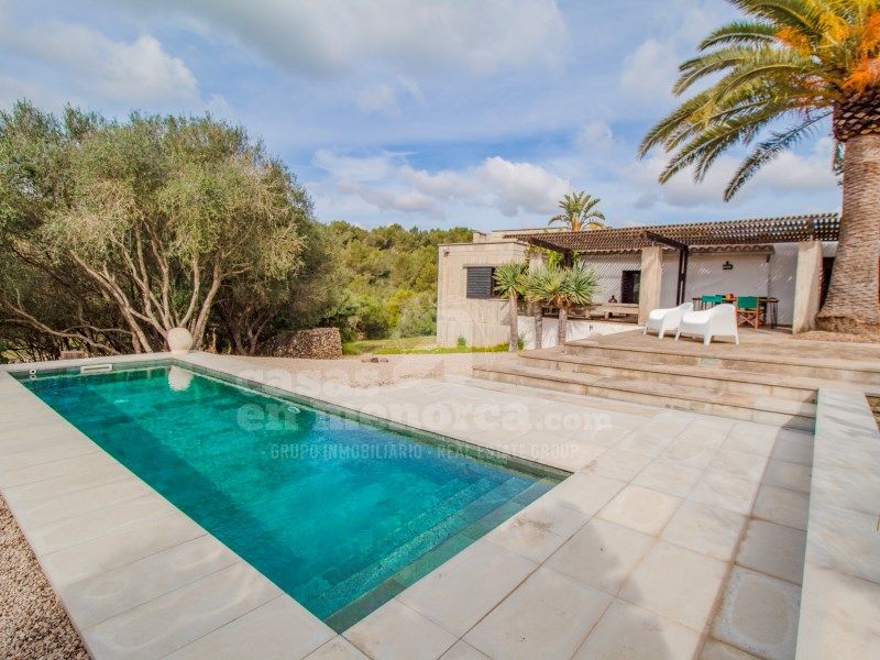 Property photo 1 of 64