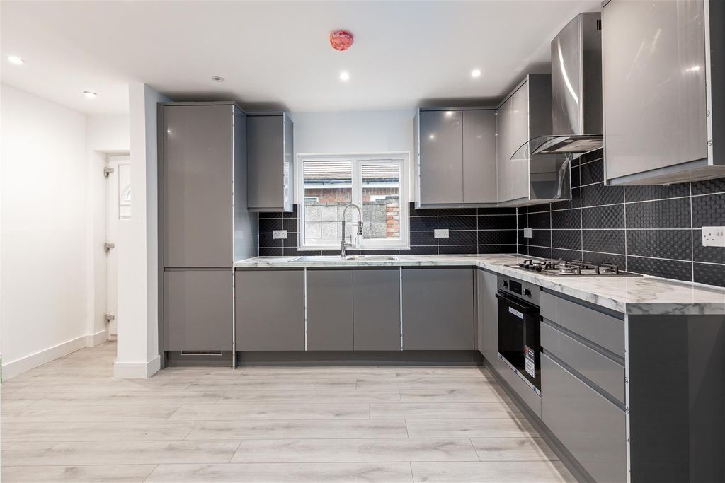 Property photo 3 of 11 _MD_6840-Edit-Edit-Lr.Jpg