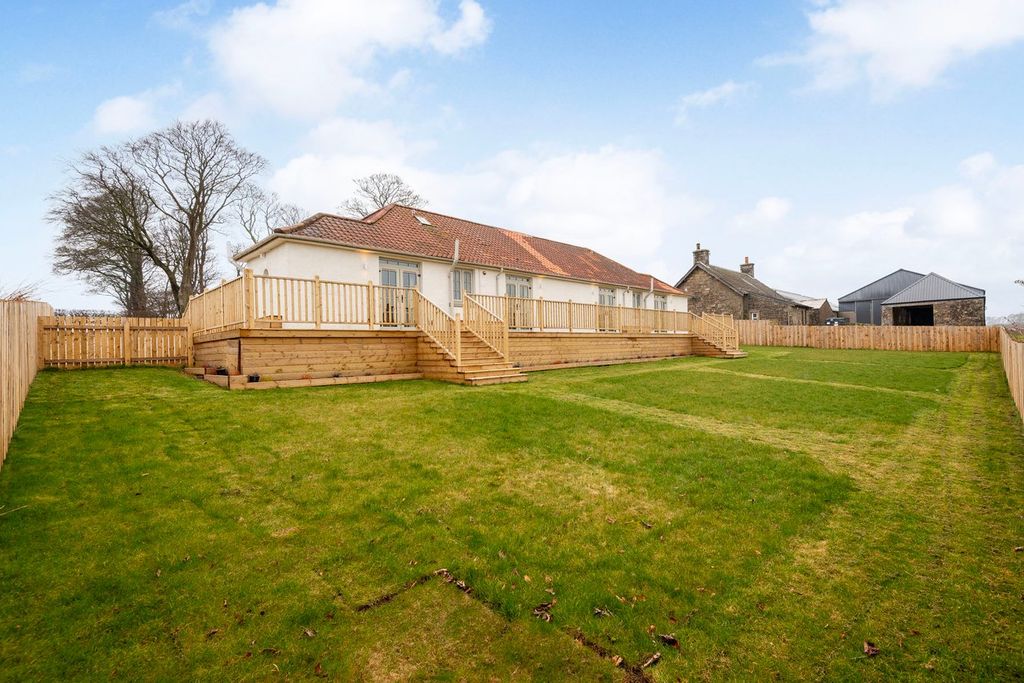 Property photo 1 of 30
