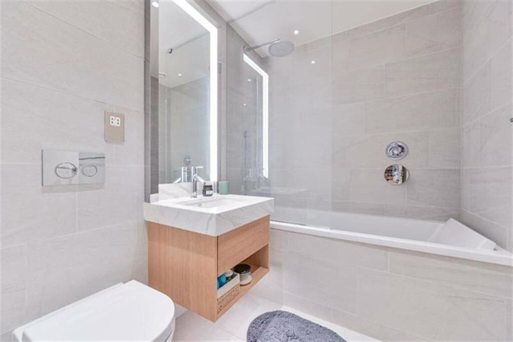Property photo 1 of 7 (Main)