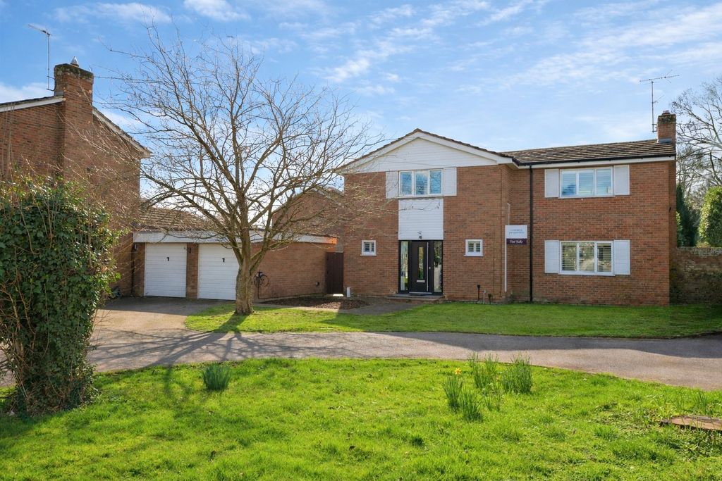 Property photo 1 of 26