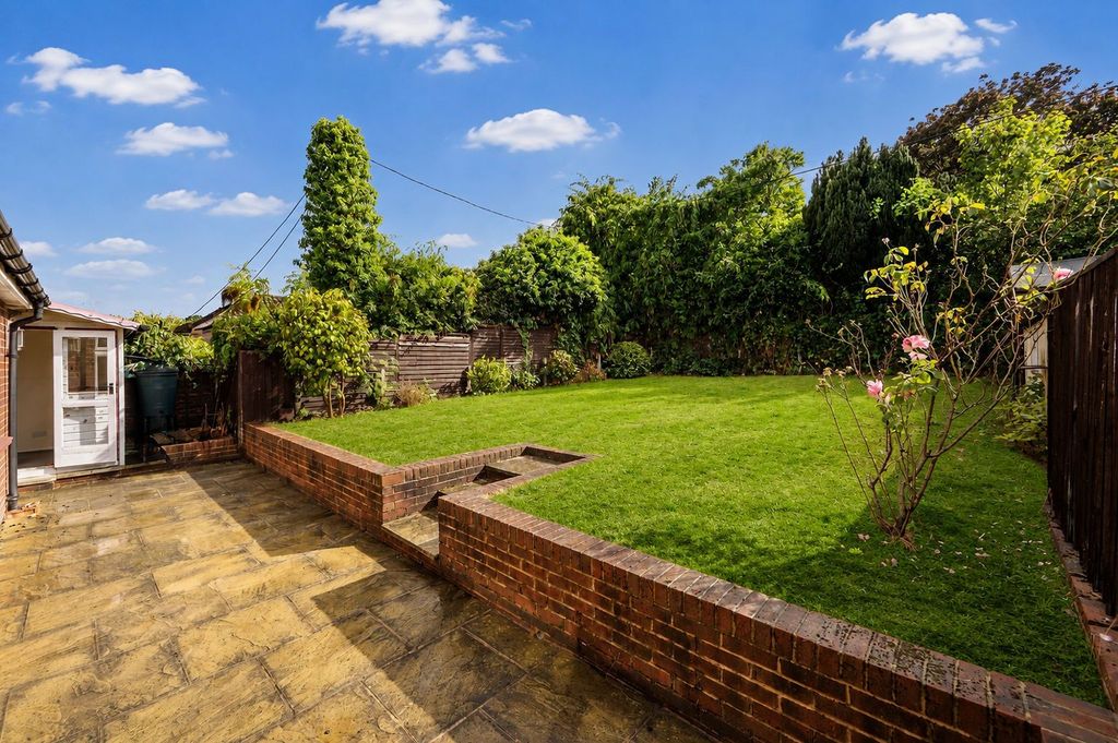 Property photo 3 of 18