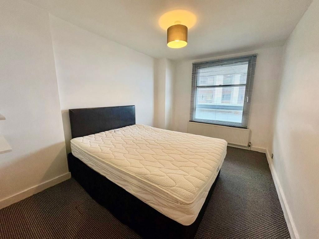 Property photo 3 of 5 Bedroom