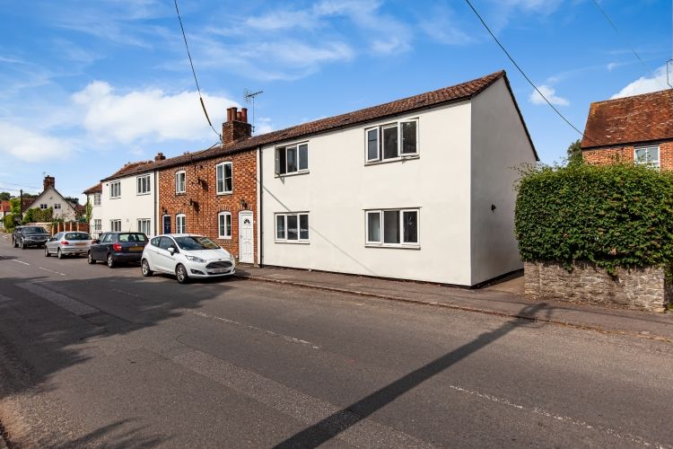 Property photo 1 of 7 167317