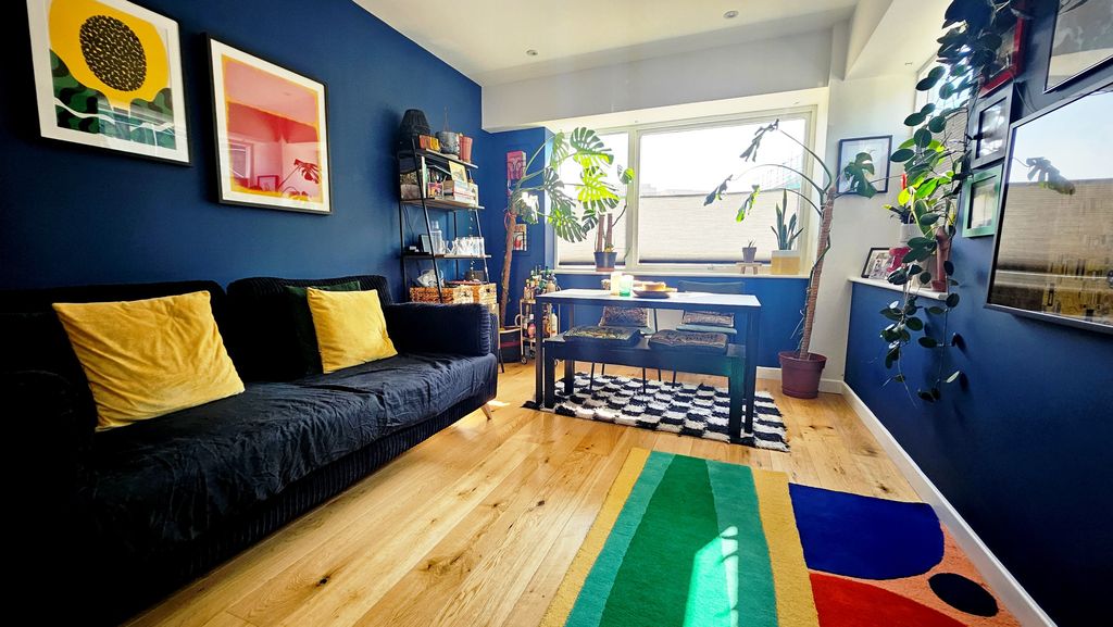 Property photo 1 of 5