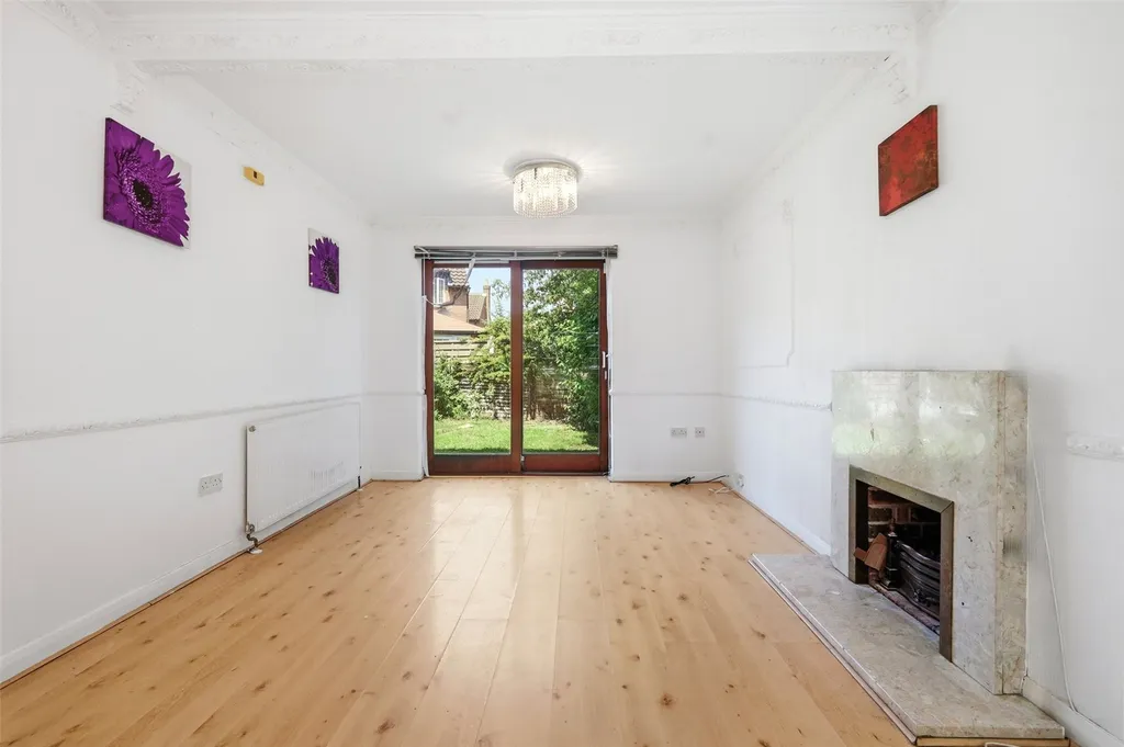 House in London, West Beckton, Silvertown - More