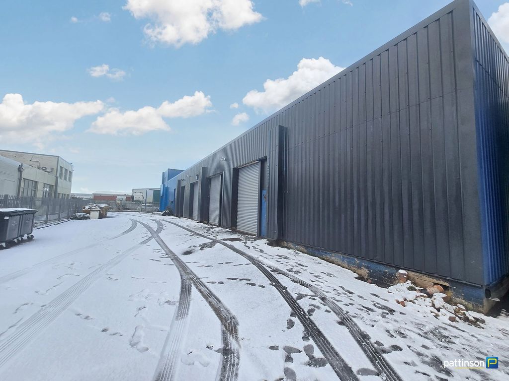 Property photo 2 of 7