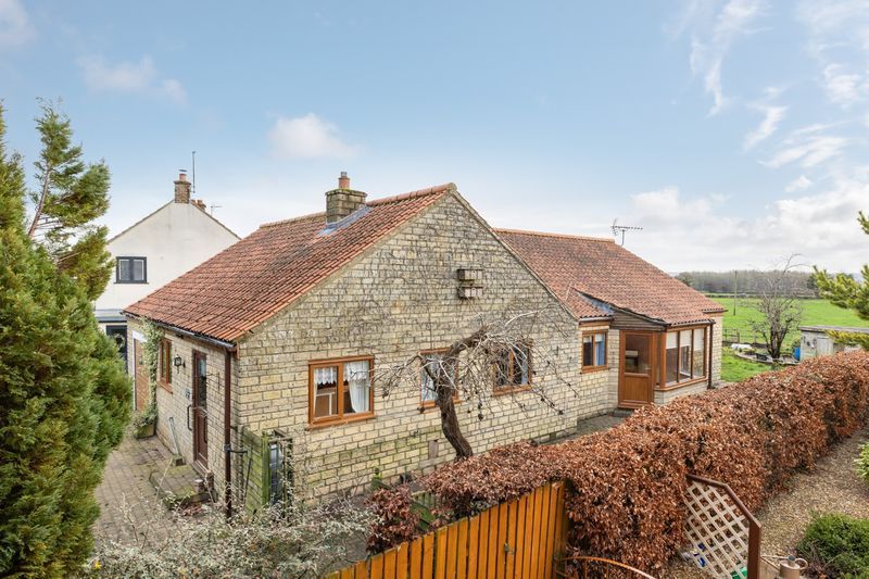 Property photo 1 of 19 Photo 9