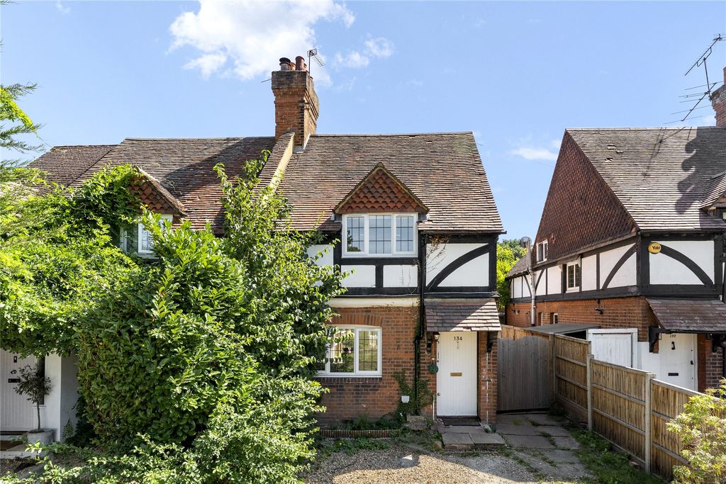 Property photo 1 of 9 External View