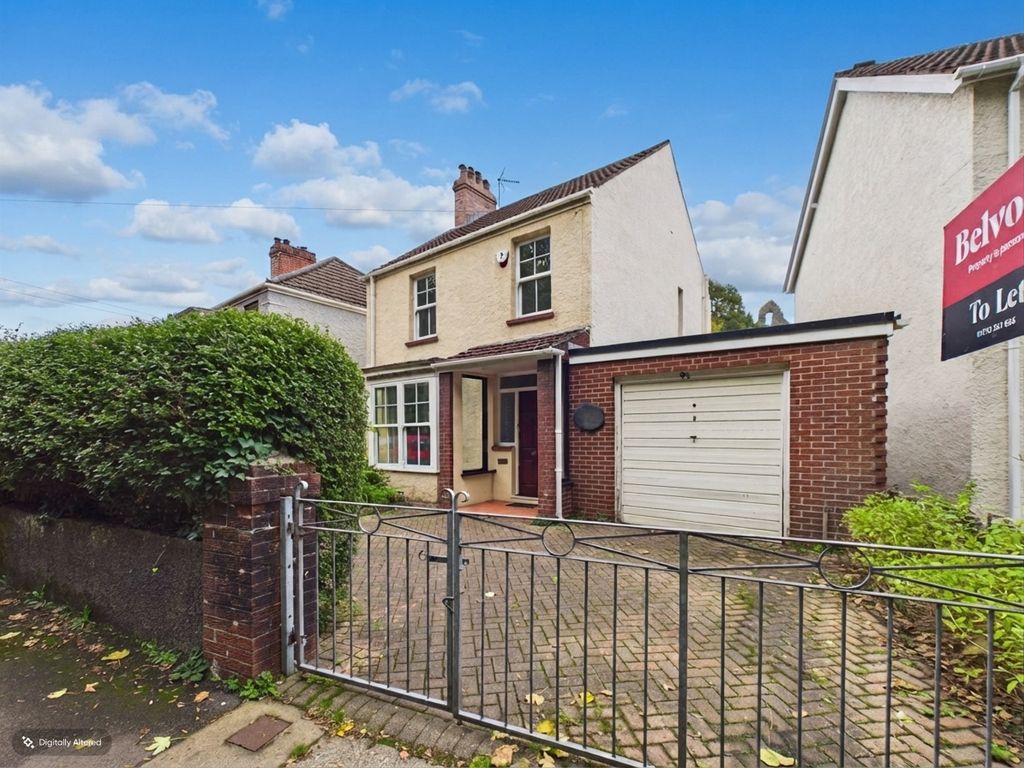 Property photo 1 of 31