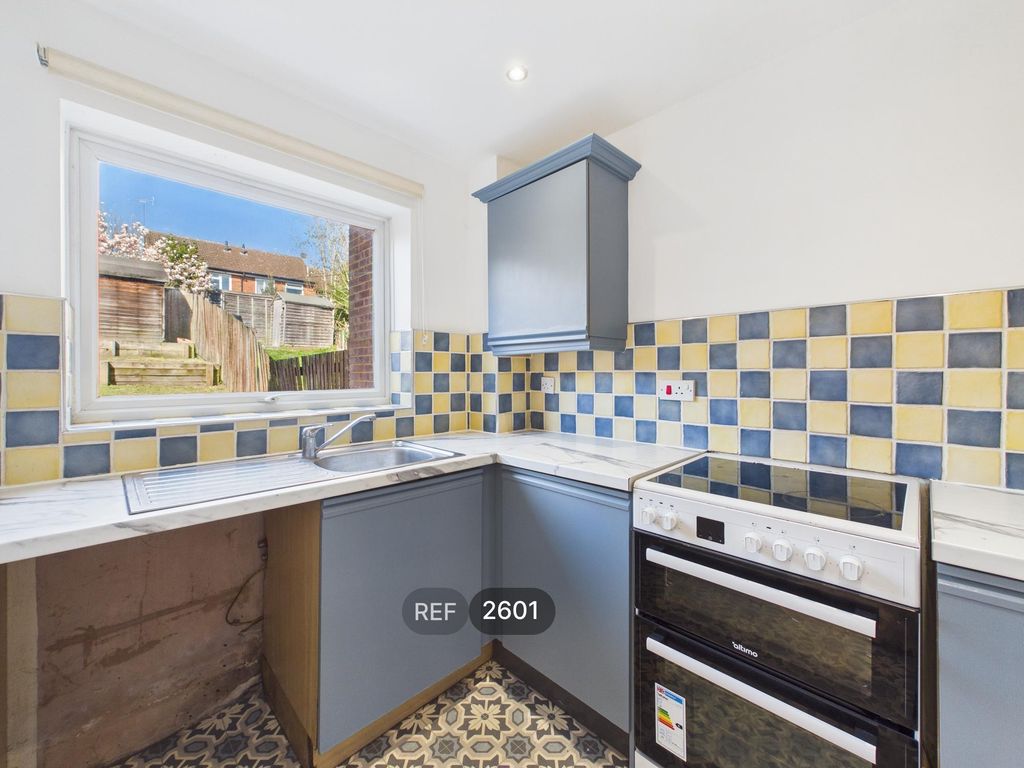 Property photo 2 of 22 Kitchen