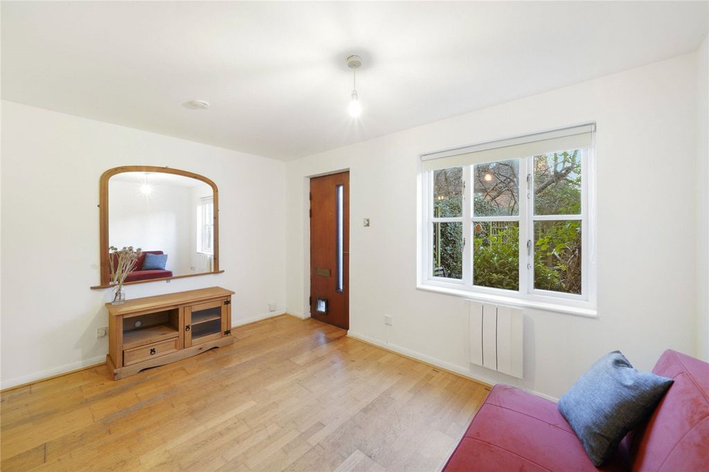 Property photo 1 of 15 Picture No. 13