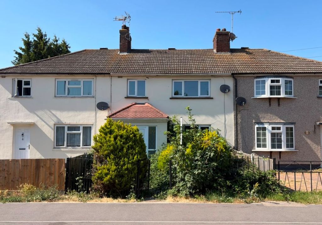 Property photo 1 of 7