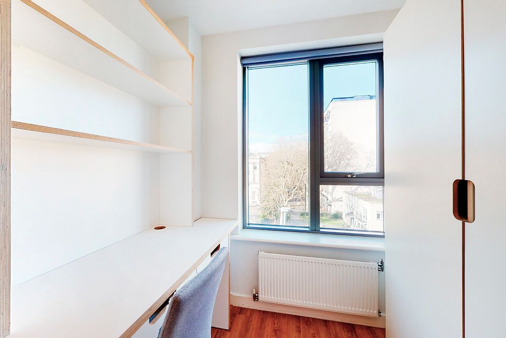 Property photo 2 of 7