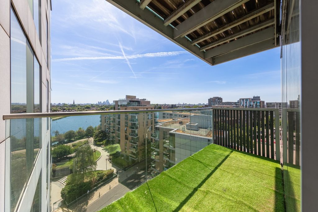 Property photo 2 of 13 094A8905