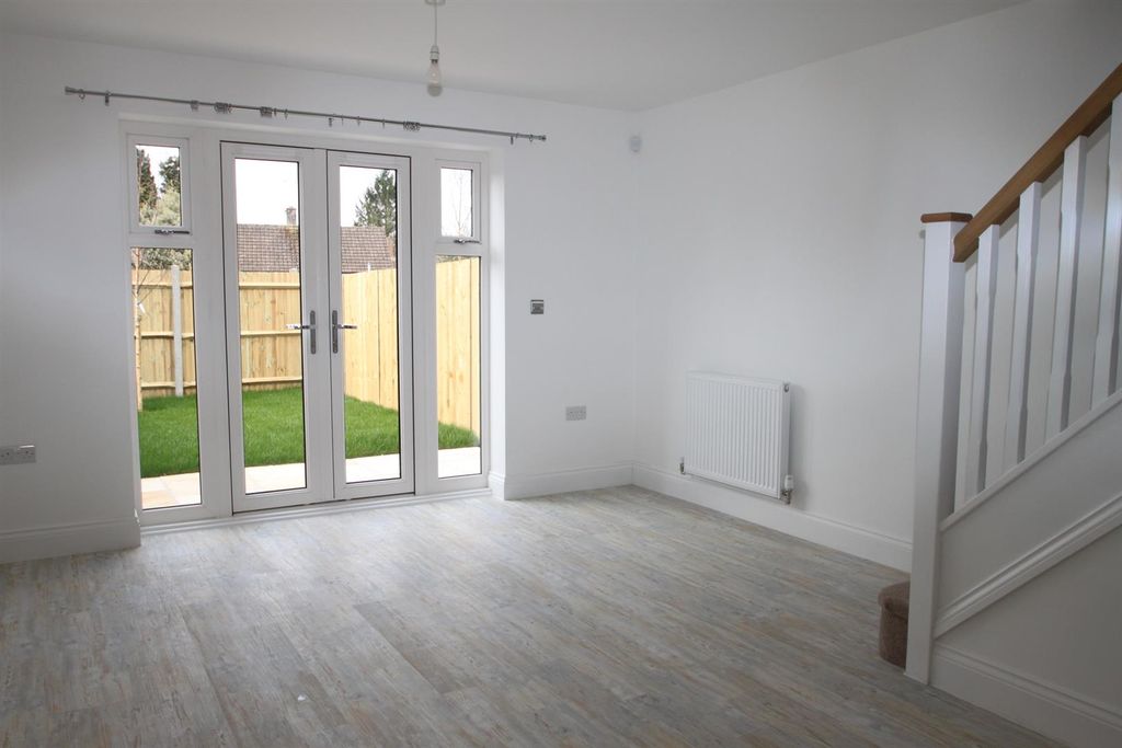 Property photo 3 of 10 Img_8155.Jpg