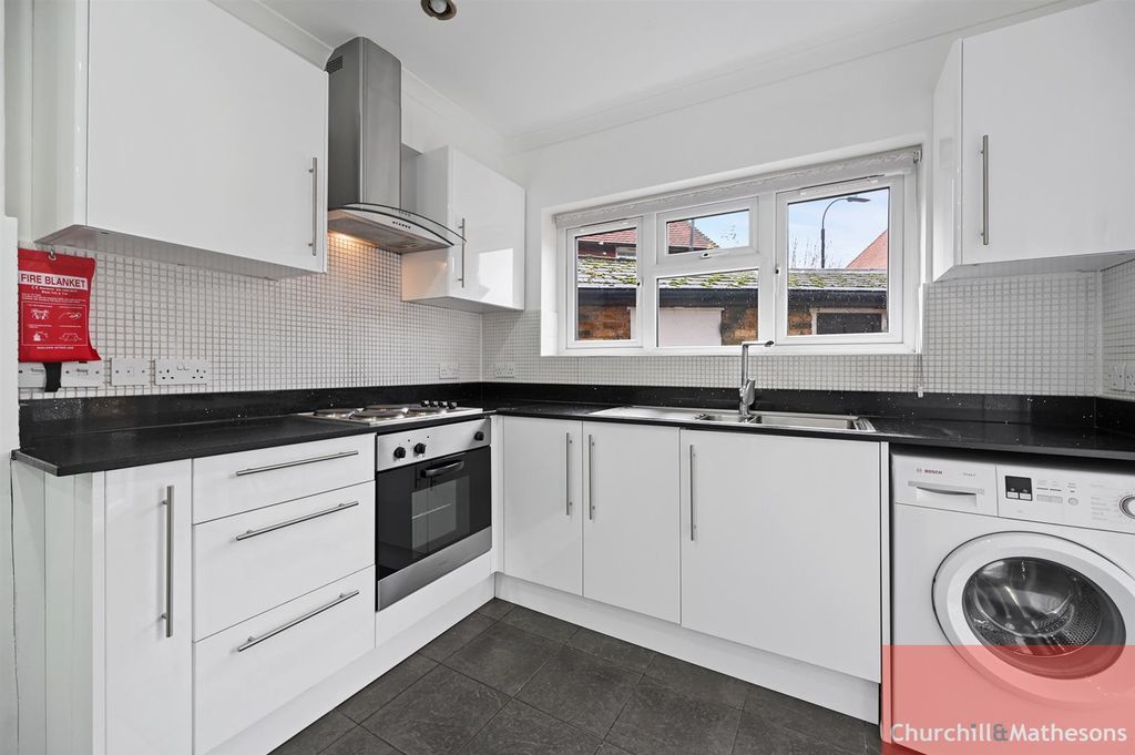Property photo 1 of 12 Rcchmaa- Braybrook Street (11).Jpg