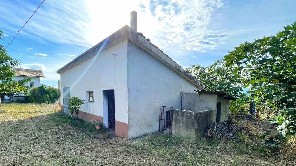 Property photo 3 of 35