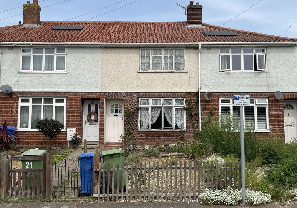 Property photo 1 of 14