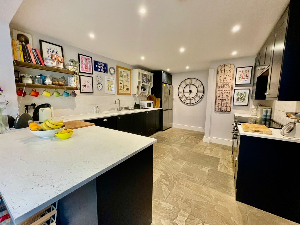 Property photo 2 of 32 Img_8344