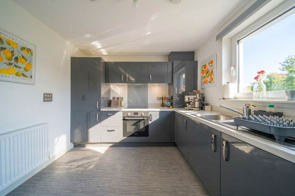 Property photo 3 of 20 Breakfasting Kitchen