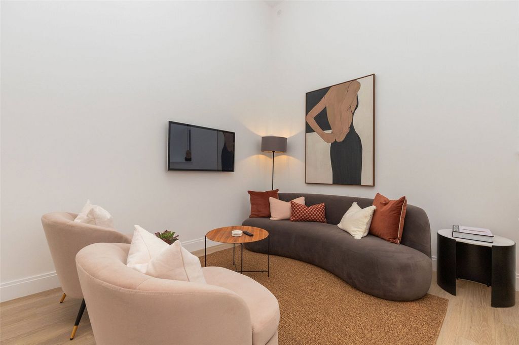 Property photo 3 of 20 Picture No. 31