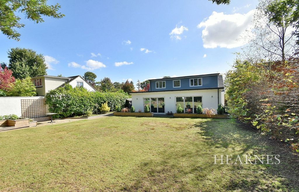 Property photo 1 of 21